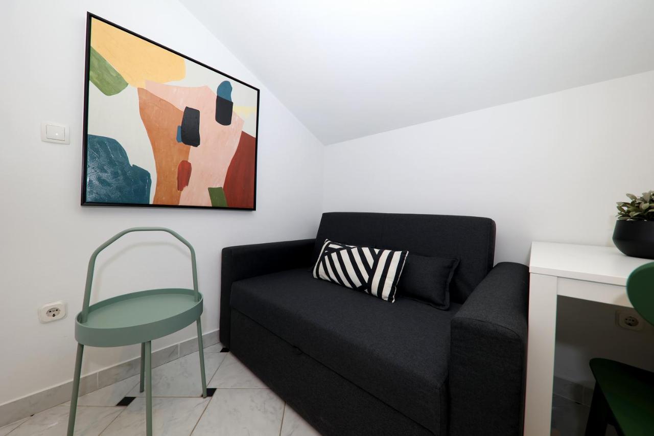 Sonja Apartment