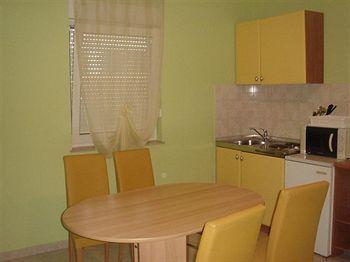 Sonja Apartment